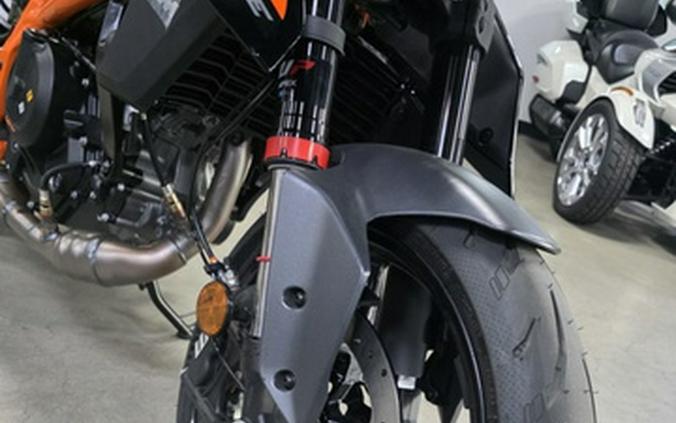 2026 KTM Duke 390