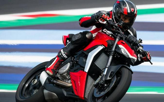 2024 Ducati Streetfighter V2 Red