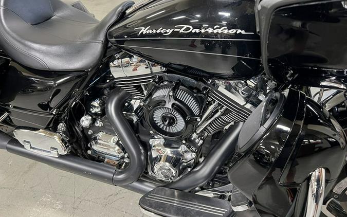 2011 Harley-Davidson Touring FLTRX - Road Glide Custom