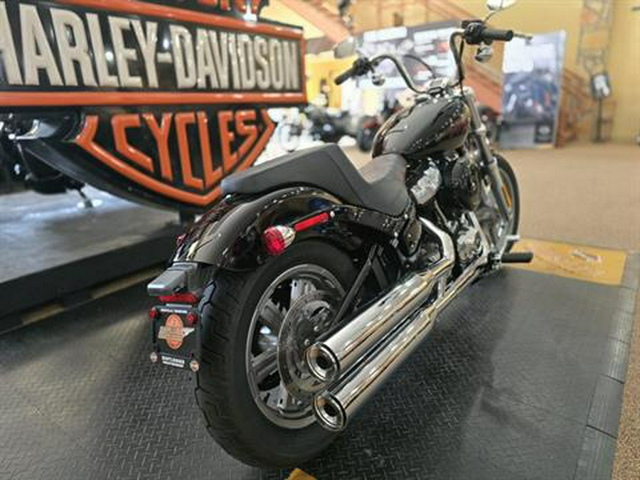 2023 Harley-Davidson Softail® Standard