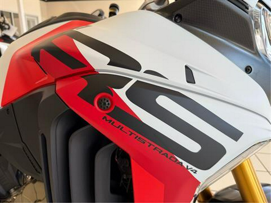 2025 Ducati Multistrada V4 RS