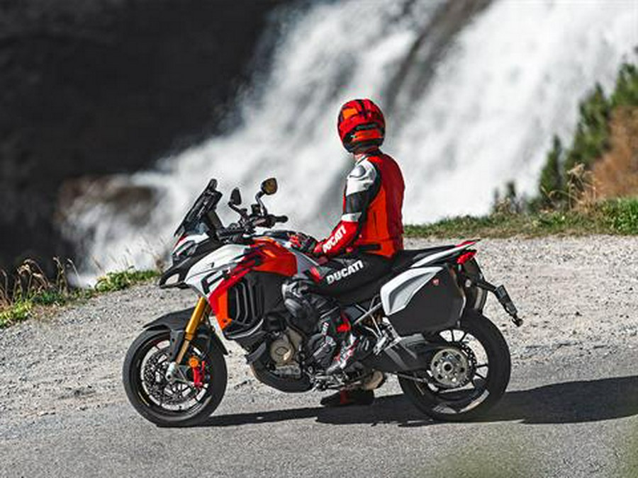 2025 Ducati Multistrada V4 RS