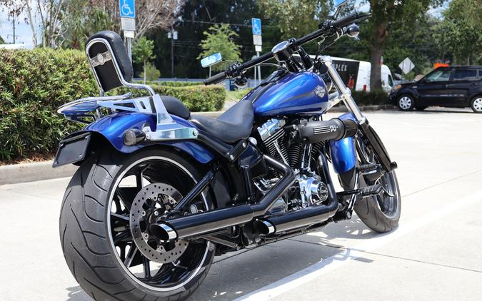 2015 Harley-Davidson Breakout®