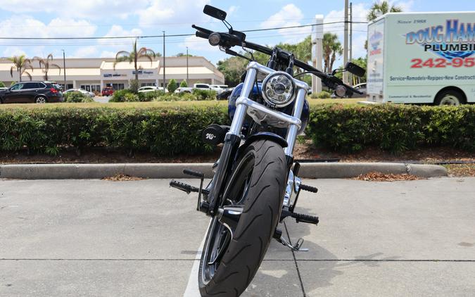 2015 Harley-Davidson Breakout®