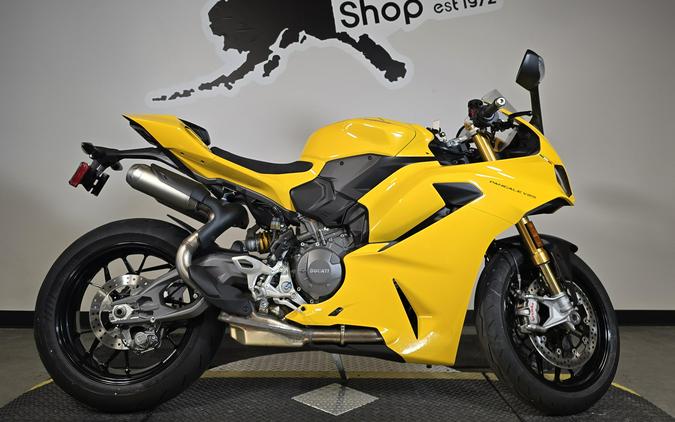 2026 Ducati PANIGALE V2 S