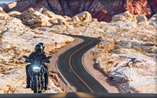 2015 Ducati Diavel Carbon