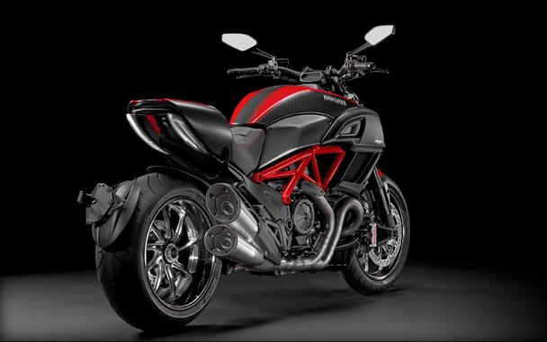 2015 Ducati Diavel Carbon