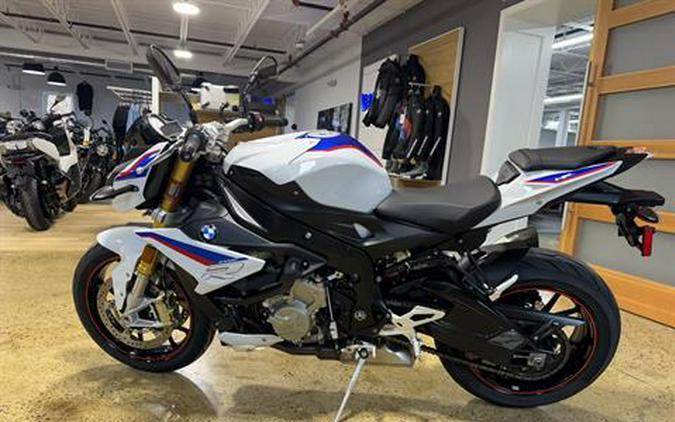 2020 BMW S 1000 R