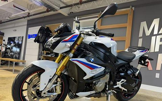 2020 BMW S 1000 R