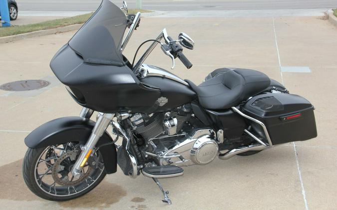 2022 Harley-Davidson Road Glide Special
