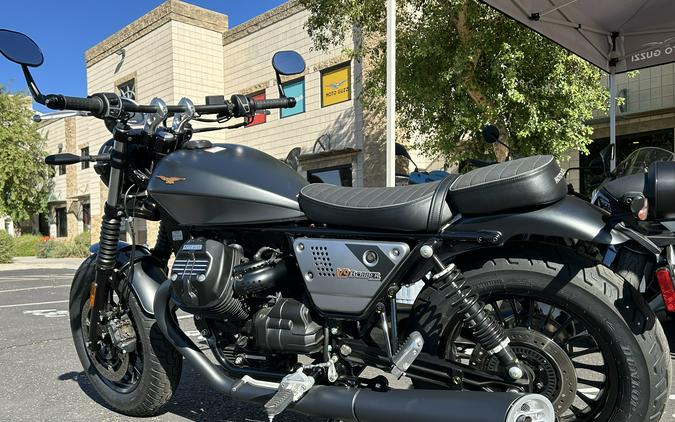 2023 Moto Guzzi V9 Bobber Special Edition