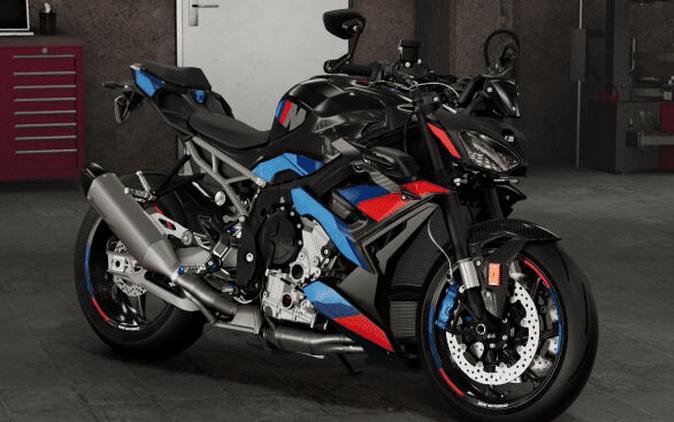 2026 BMW M 1000 R