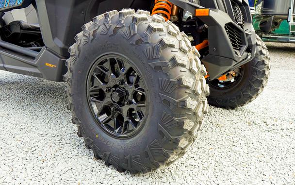 2026 Maverick™ X3 DS TURBO RR - Can-Am