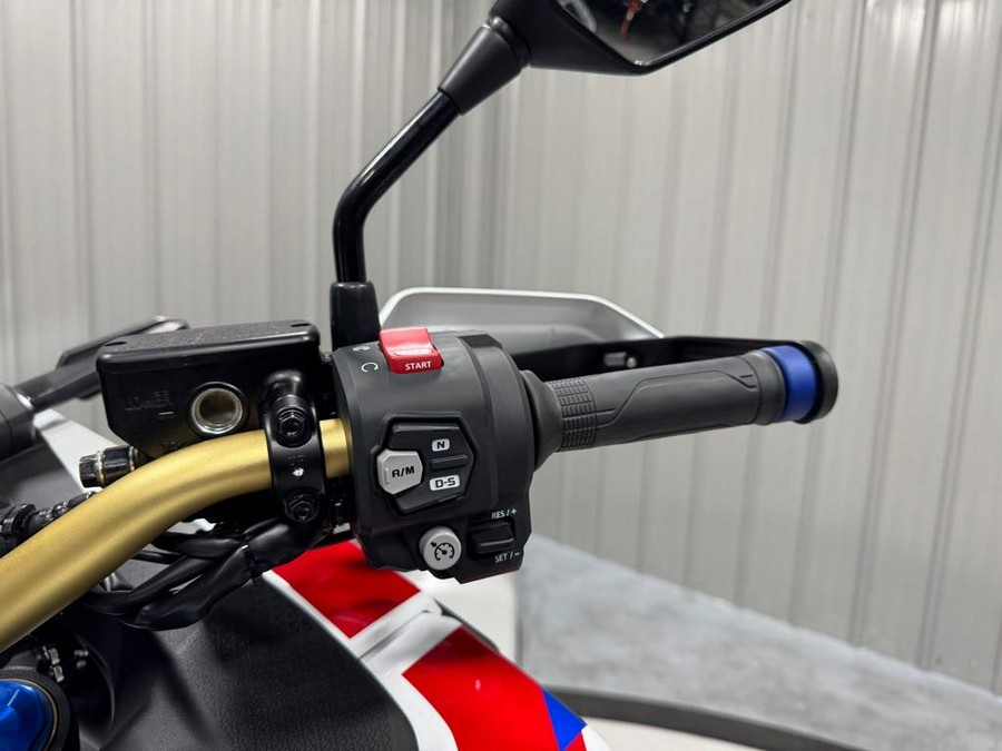 2025 Honda Africa Twin Adventure Sports ES DCT