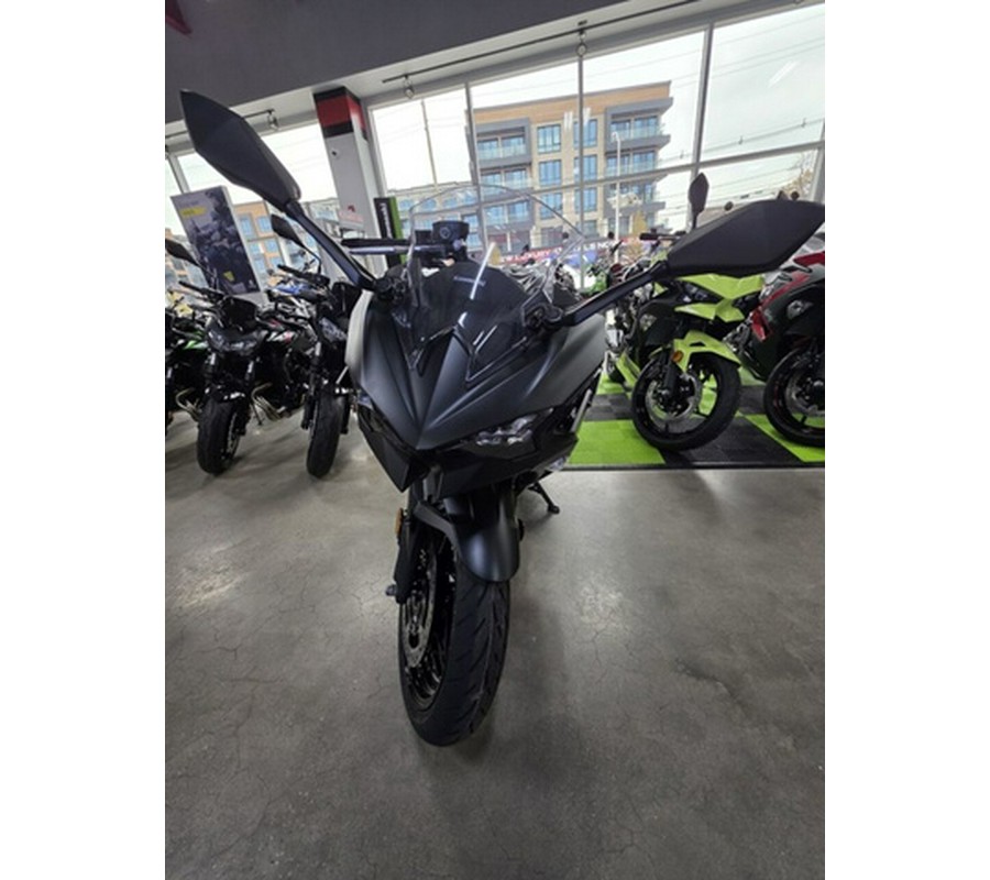 2026 Kawasaki Ninja 500 ABS Metallic Flat Spark Black