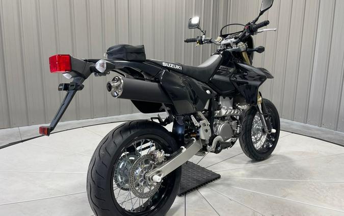 2024 Suzuki DR-Z400SM