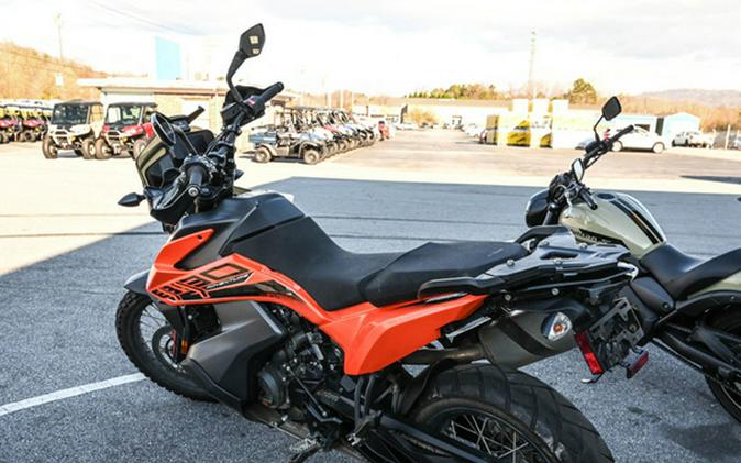 2022 KTM Adventure 890