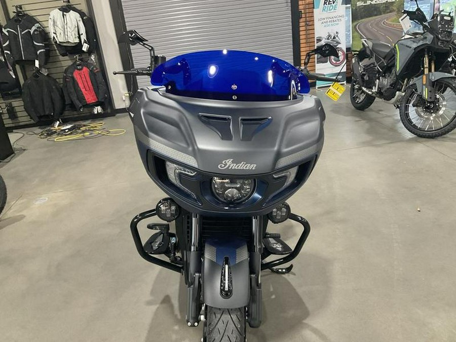 2023 Indian Motorcycle® Challenger® Elite Sapphire Blue Smoke