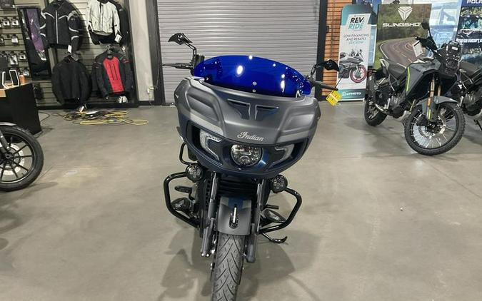 2023 Indian Motorcycle® Challenger® Elite Sapphire Blue Smoke