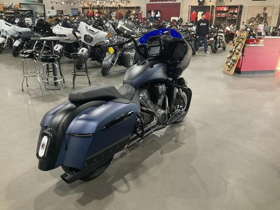 2023 Indian Motorcycle® Challenger® Elite Sapphire Blue Smoke