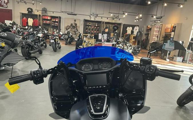 2023 Indian Motorcycle® Challenger® Elite Sapphire Blue Smoke