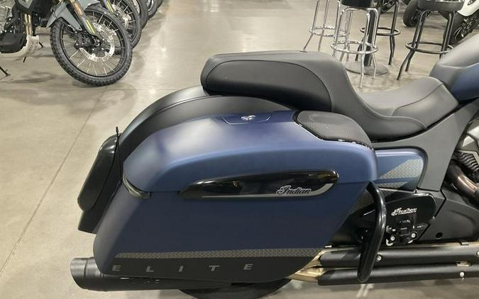 2023 Indian Motorcycle® Challenger® Elite Sapphire Blue Smoke