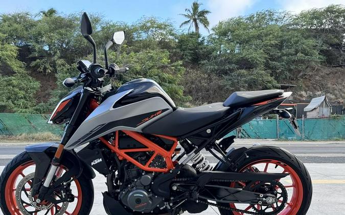 2022 KTM 390 Duke