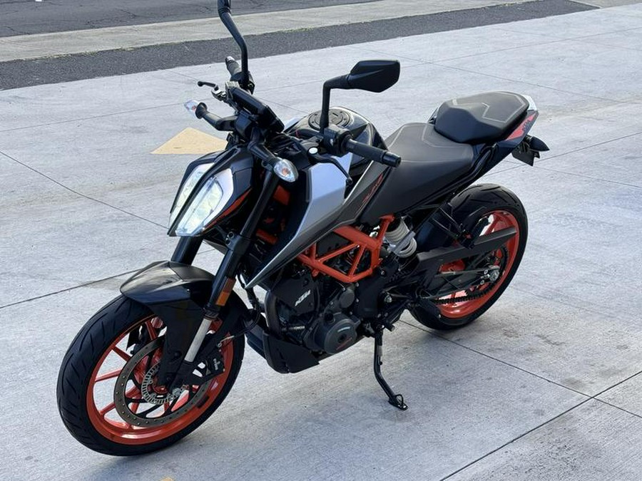 2022 KTM 390 Duke