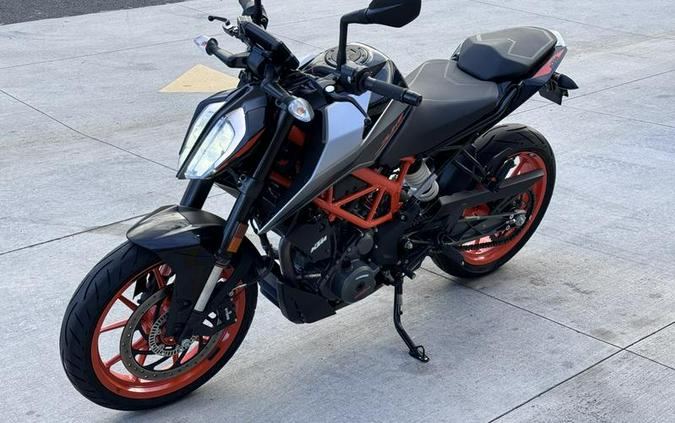 2022 KTM 390 Duke