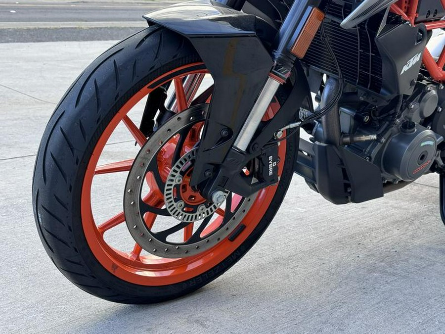 2022 KTM 390 Duke