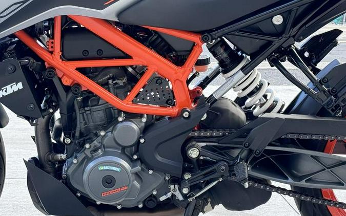 2022 KTM 390 Duke