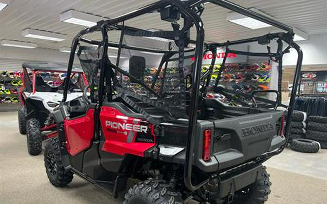 2024 Honda Pioneer 1000-5 Deluxe