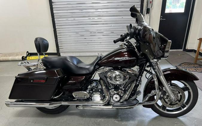 2011 Harley-Davidson FLHX103 - Street Glide Powerpak