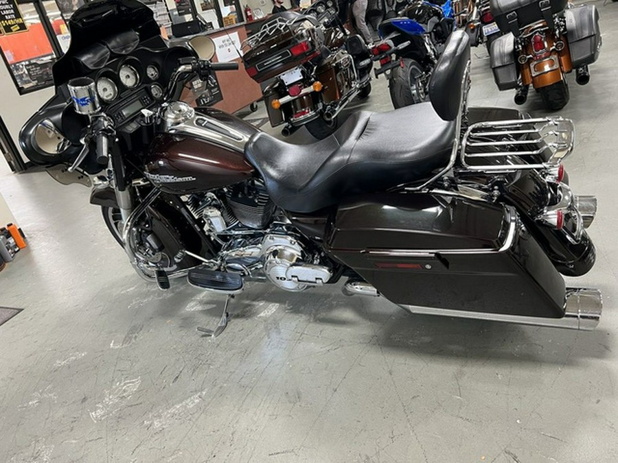 2011 Harley-Davidson FLHX103 - Street Glide Powerpak