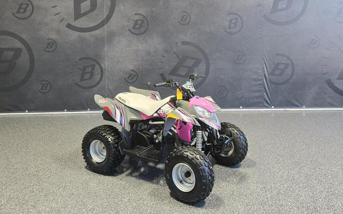 2018 Polaris® OUTLAW 110 EFI, AVALANCHE GREY/PINK POWER