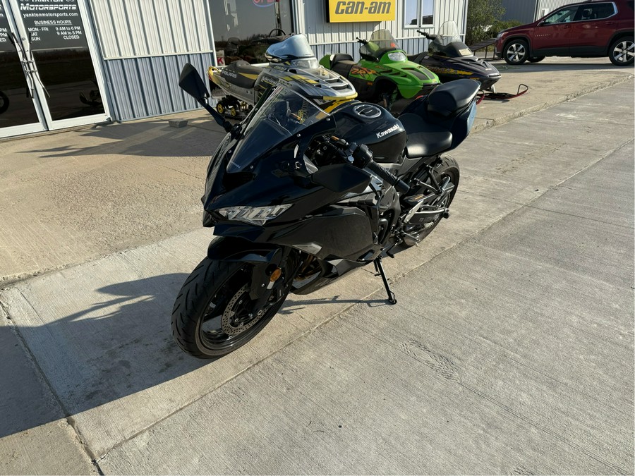2024 Kawasaki Ninja ZX-4R ABS