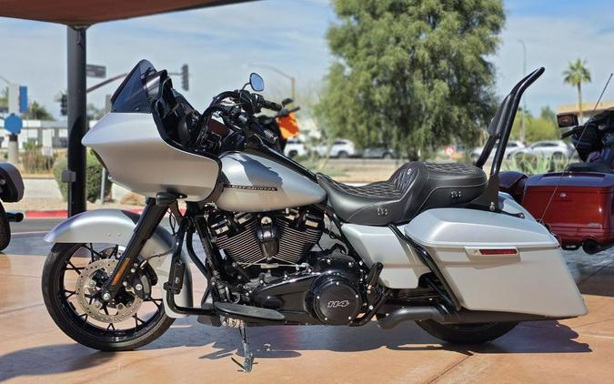 2020 Harley-Davidson® FLTRXS - Road Glide® Special