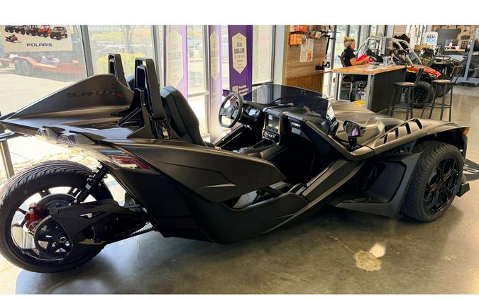 2026 SLINGSHOT AUTODRIVE R MIDNIGHT SMOKE - Slingshot
