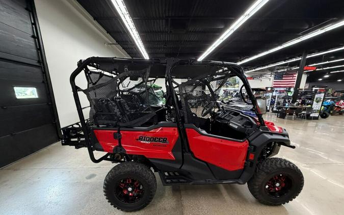 2020 Honda Pioneer 1000-5 Deluxe
