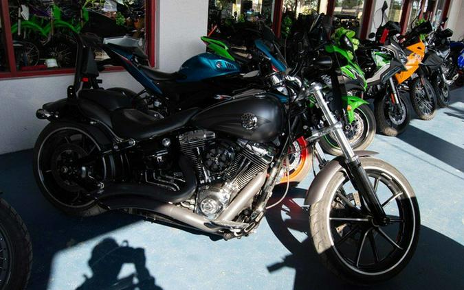 2016 Harley-Davidson Softail FXSB - Breakout