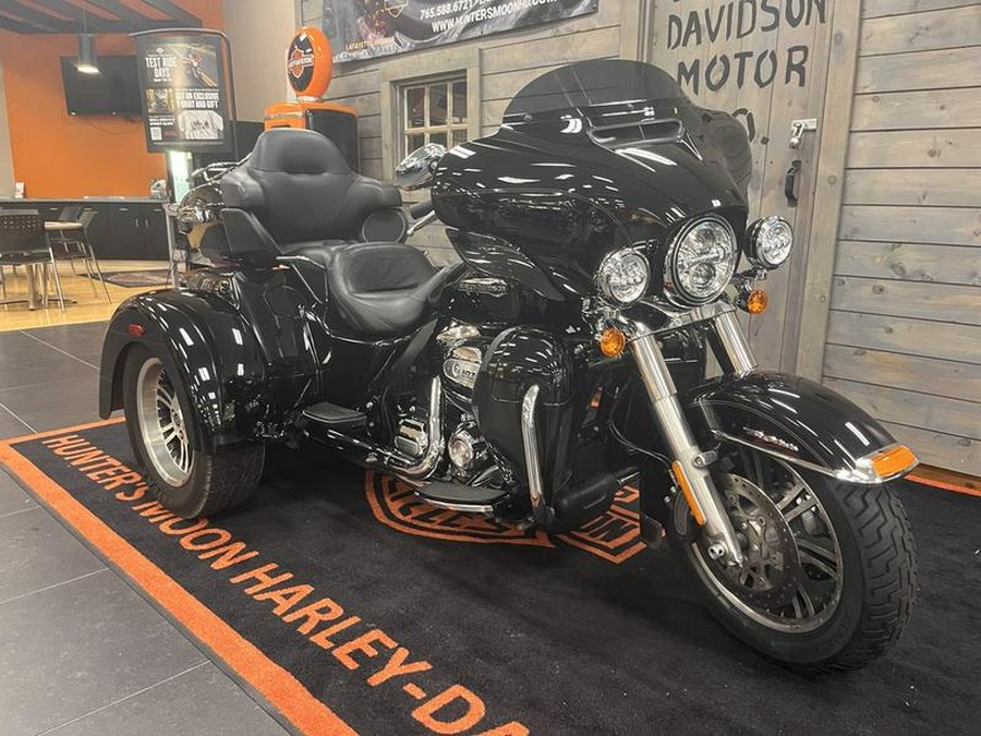 2018 Harley-Davidson® FLHTCUTG - Tri Glide® Ultra