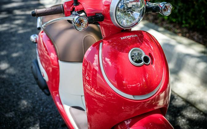2025 Honda Metropolitan