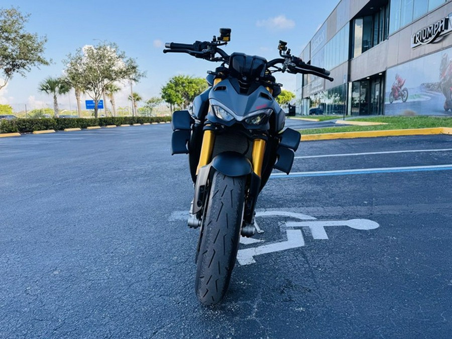 2024 Ducati Streetfighter V4 S Grey & Black