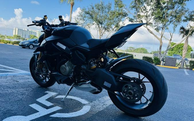 2024 Ducati Streetfighter V4 S Grey & Black