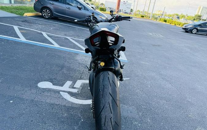 2024 Ducati Streetfighter V4 S Grey & Black