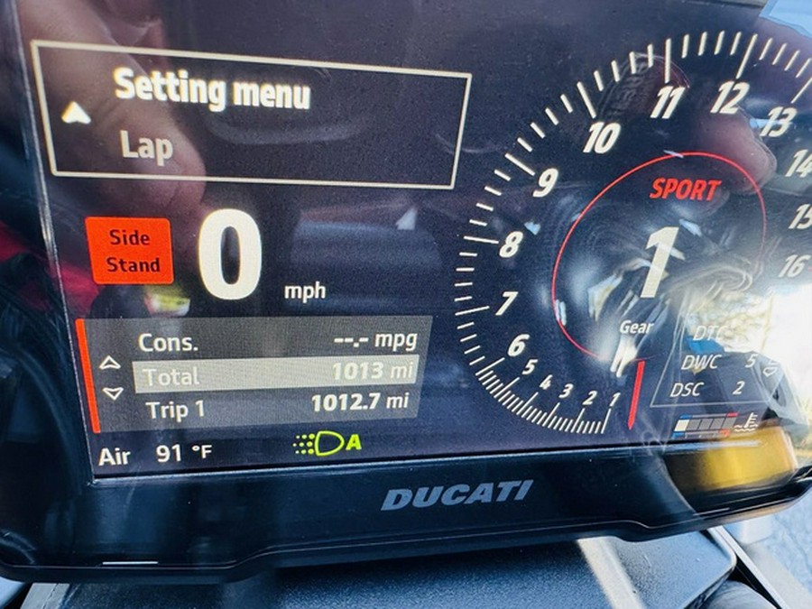 2024 Ducati Streetfighter V4 S Grey & Black