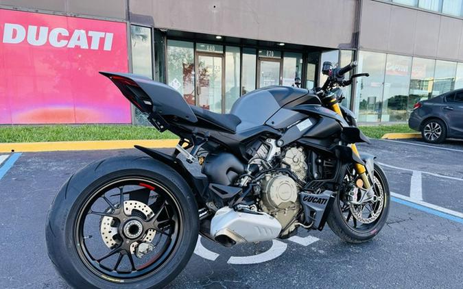 2024 Ducati Streetfighter V4 S Grey & Black