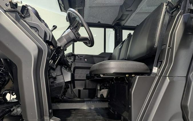 2026 Can-Am Defender MAX DPS CAB HD10