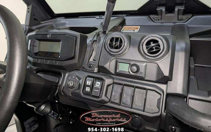 2026 Can-Am Defender MAX DPS CAB HD10