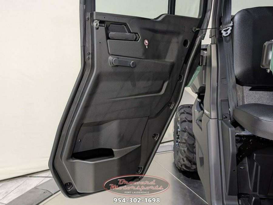 2026 Can-Am Defender MAX DPS CAB HD10